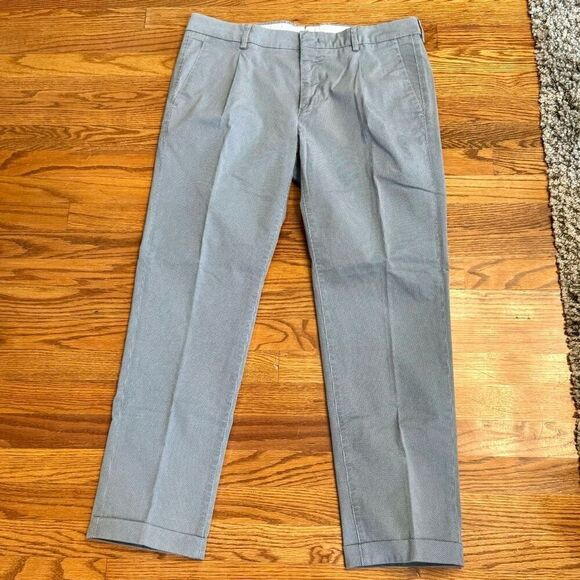 Boggi Single Pleat Grey patterned Dress Pants. Size 36. - Picture 1 of 9